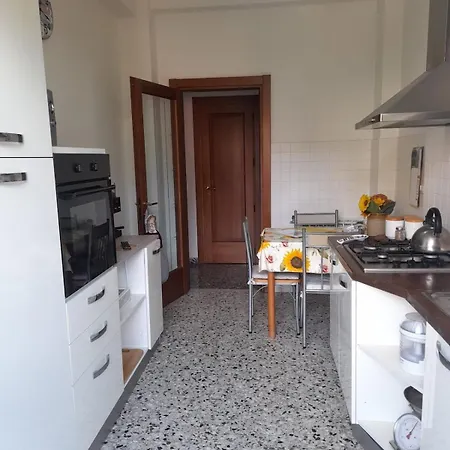 Apartment Il Girasole Di Spezia