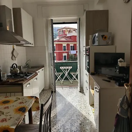 Il Girasole Di Spezia * לה ספציה