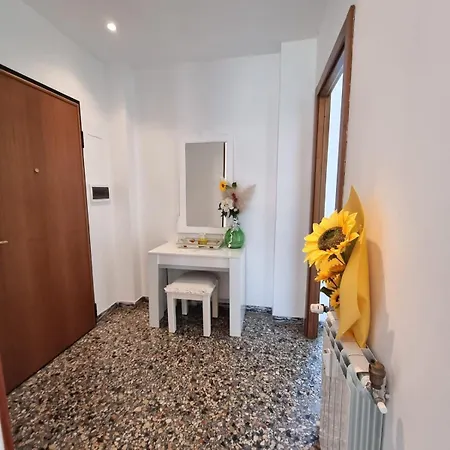 דירה Il Girasole Di Spezia *