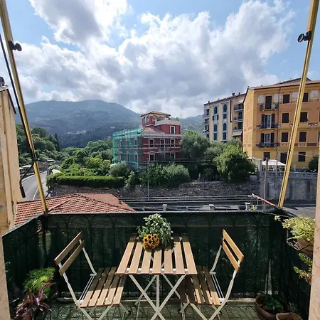 דירה Il Girasole Di Spezia *