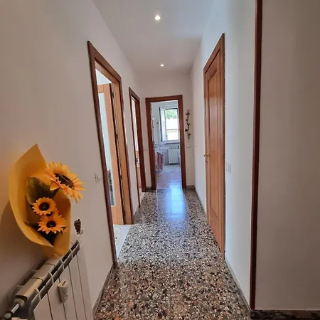 דירה Il Girasole Di Spezia *