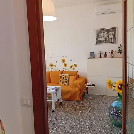 Il Girasole Di Spezia * לה ספציה